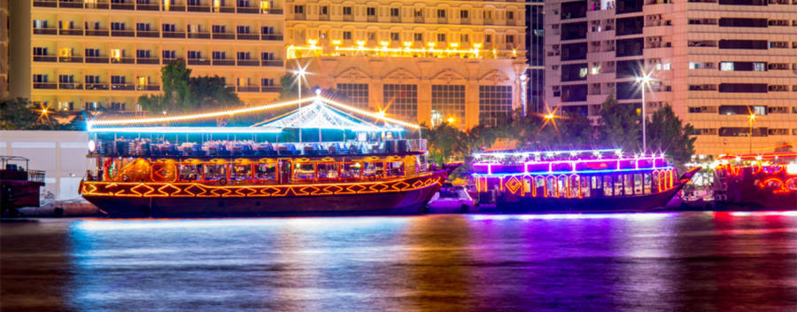 Dîner croisière à la Marina avec spectacle de danse - Premium 2