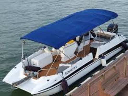 JOUR 02 : Pulau Ubin Island Boat Tour and Kelong Visit 