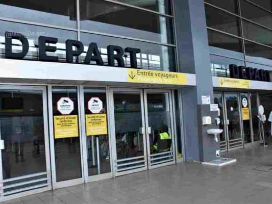 Départ de l'aéroport pour Dubai