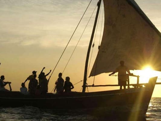 Excursion en voilier au coucher du soleil avec collation 3