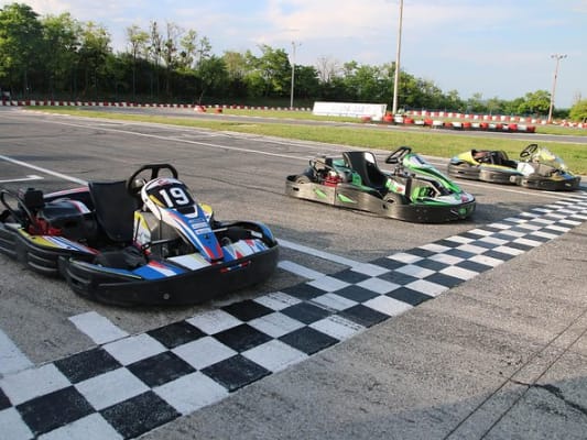 Karting avec Véhicule Kart Standard 2
