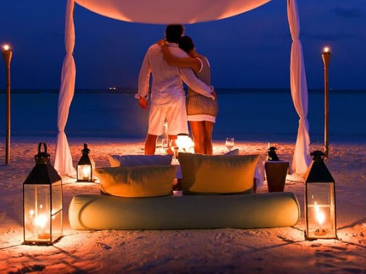 ROMANTIC DINER 2