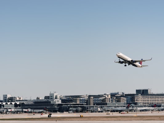 548ac550-ed52-4446-b2c6-e11296a7332e@AMADEUS