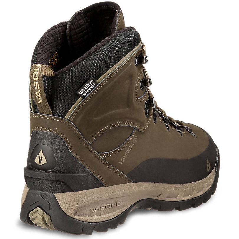 vasque men's hiking footwear