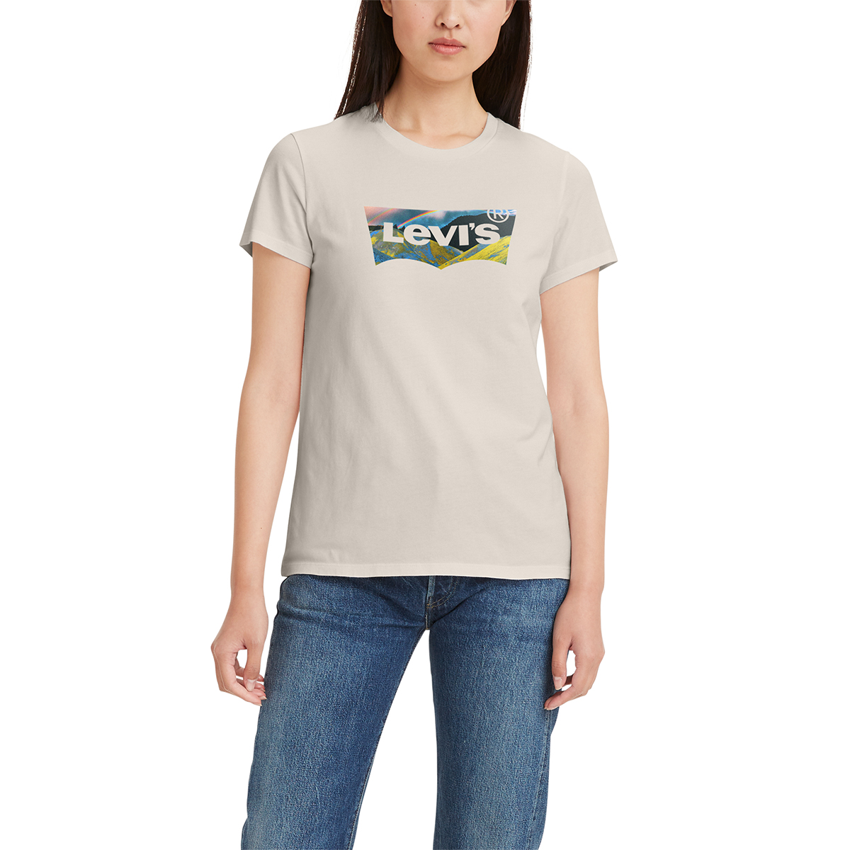 Levi's Women's Batwing Short-Sleeve Graphic Tee