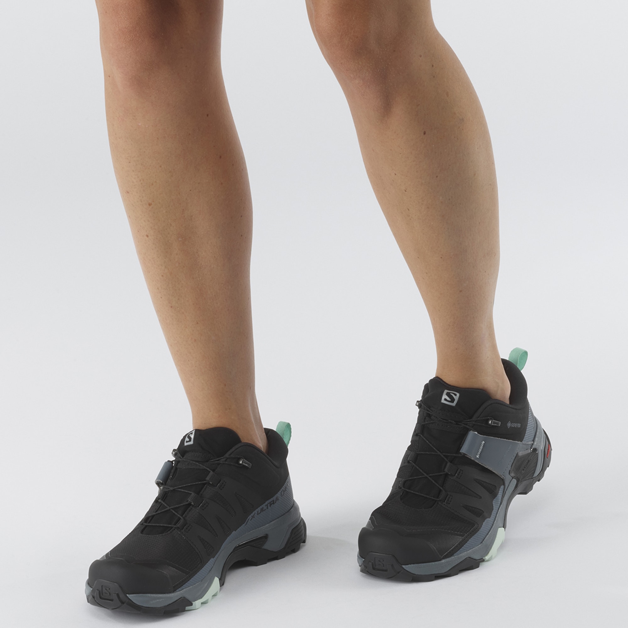 X Ultra 4 Gore-Tex - Women's Hiking Shoes