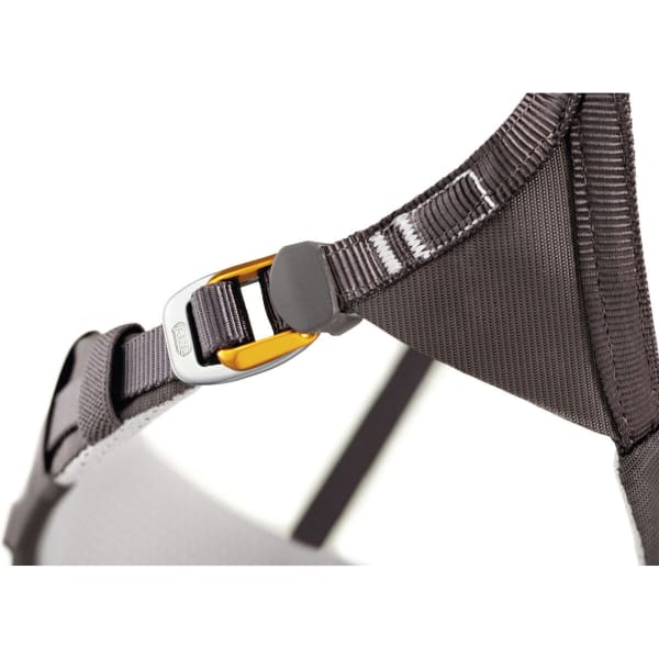 PETZL Aquila Climbing Harness