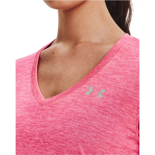 UNDER ARMOUR Women's Tech Twist V-Neck Tee