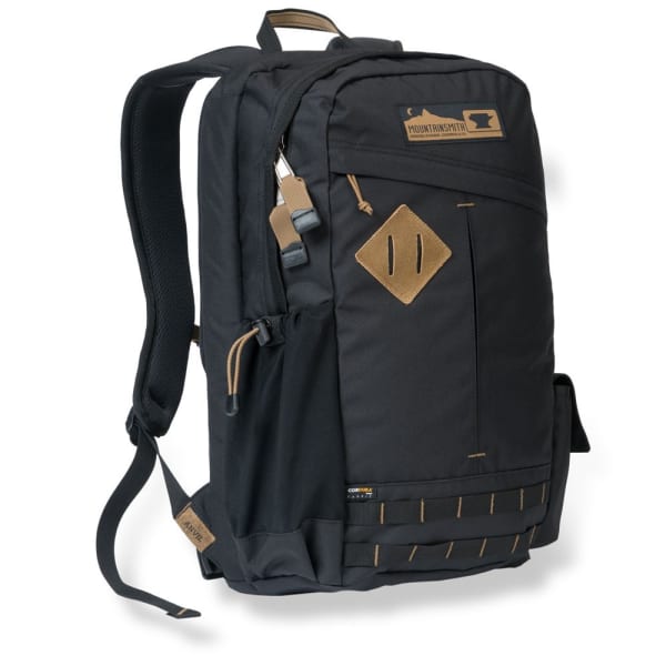 MOUNTAINSMITH Divide Pack