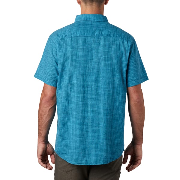 COLUMBIA Men's Under Exposure Yarn-Dye Short Sleeve Shirt