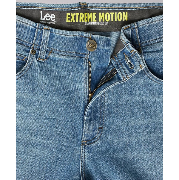 Men's Extreme Motion Athletic Tapered Leg Jean in Black