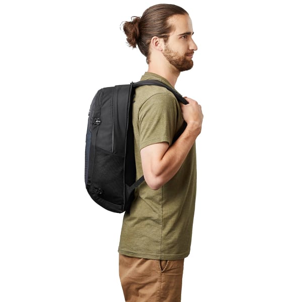 GREGORY Men's Tetrad 75 Daypack - Eastern Mountain Sports