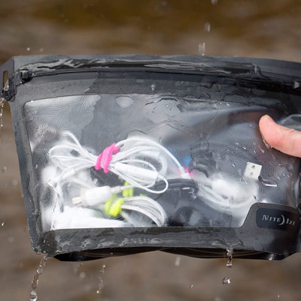 NITE IZE RunOff 3-1-1 Waterproof Pouch