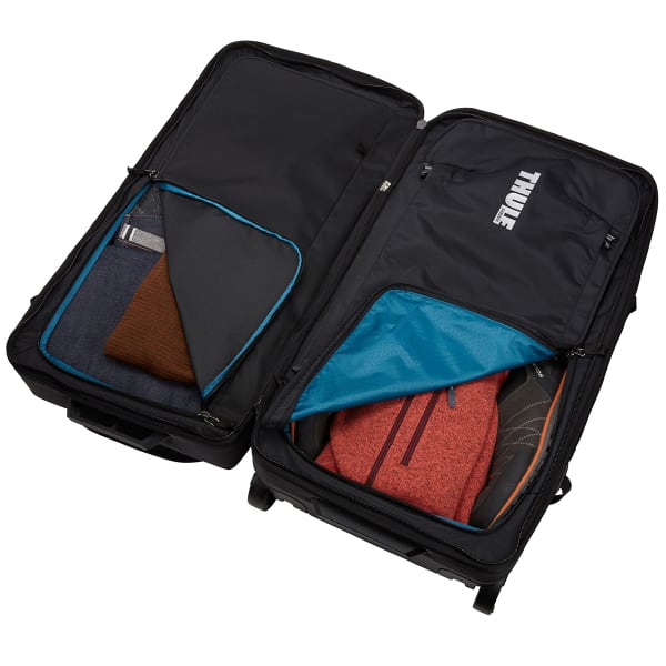 THULE Subterra 75 cm / 30 in. Wheeled Duffel