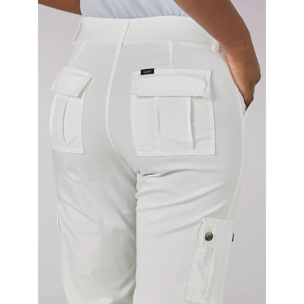 Lee Womens Flex-to-go Mid-Rise 17 Cargo Skimmer Capri Pants