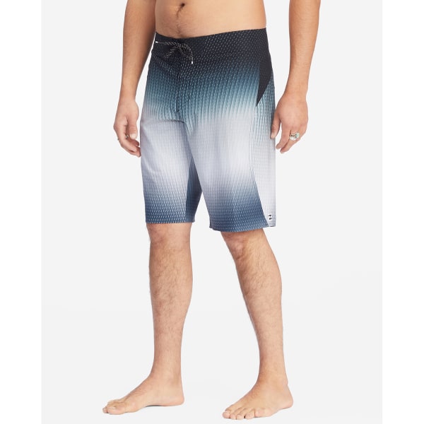 BILLABONG Men's Fluid Pro 21" Boardshorts