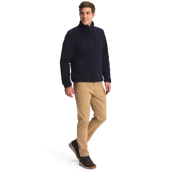 THE NORTH FACE Men’s Dunraven Sherpa 1/4-Zip Sweatshirt