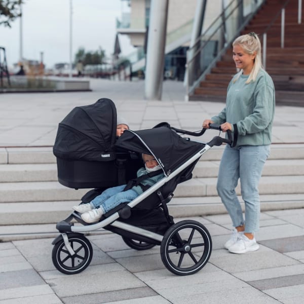 THULE Urban Glide 2 Double Jogging Stroller