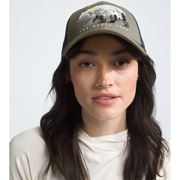 THE NORTH FACE Embroidered Mudder Trucker