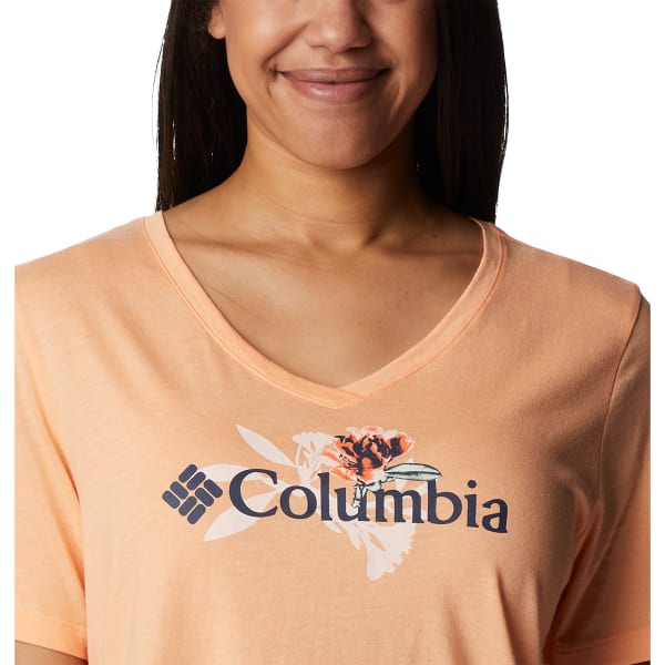 COLUMBIA Women's Bluebird Day Relaxed V-Neck Tee