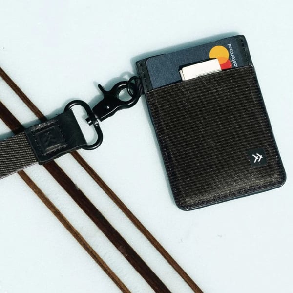 THREAD Vertical Wallet