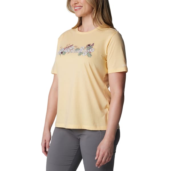 COLUMBIA Women's Bluebird Day Relaxed Crew Neck Shirt