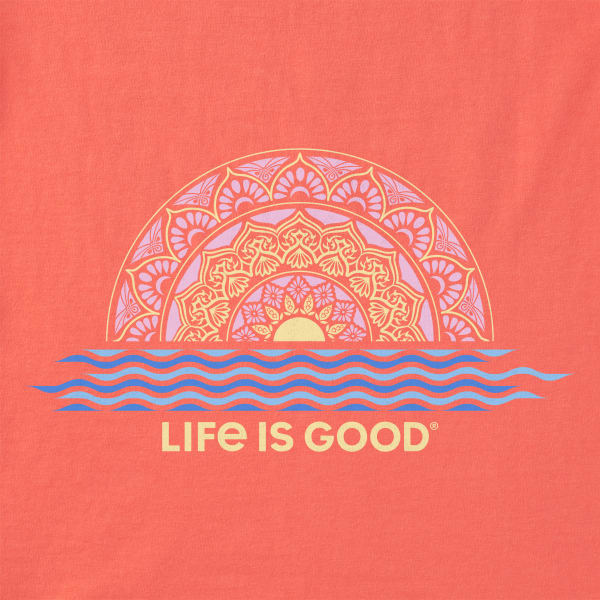 LIFE IS GOOD Women's Sundala Short-Sleeve Crusher Tee