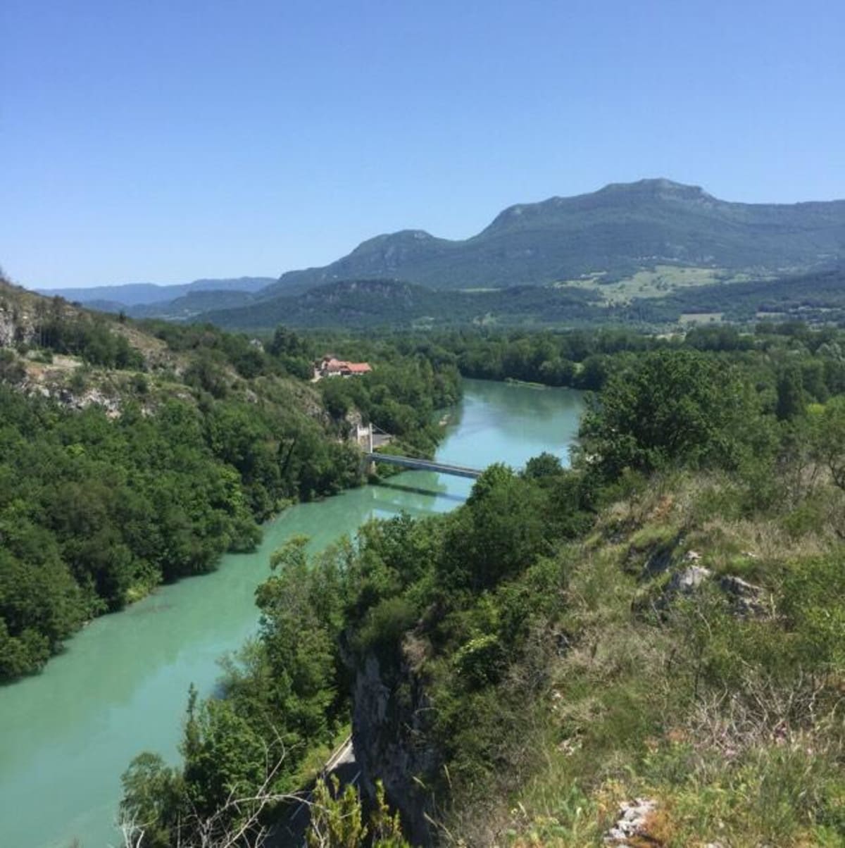 Balcons du Rhône et majestueux massifs - Yenne