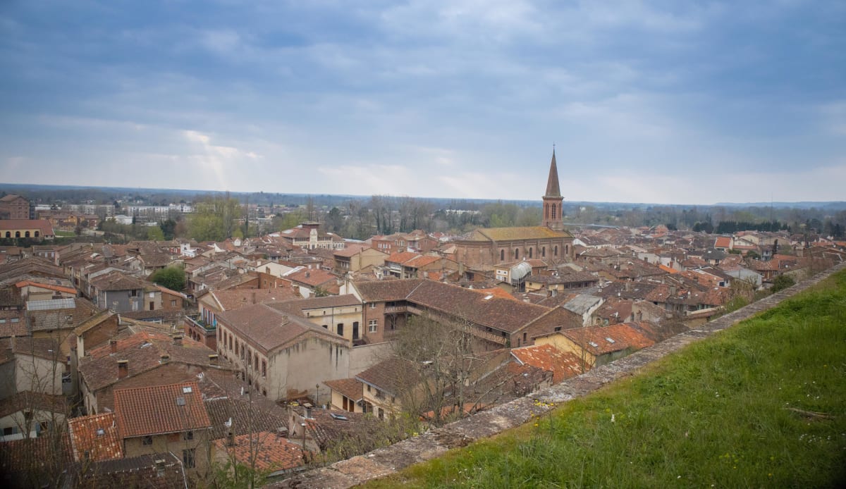 Villemur-sur-Tarn : berges, vallons ombragés et horizon dégagé - Villemur-sur-Tarn