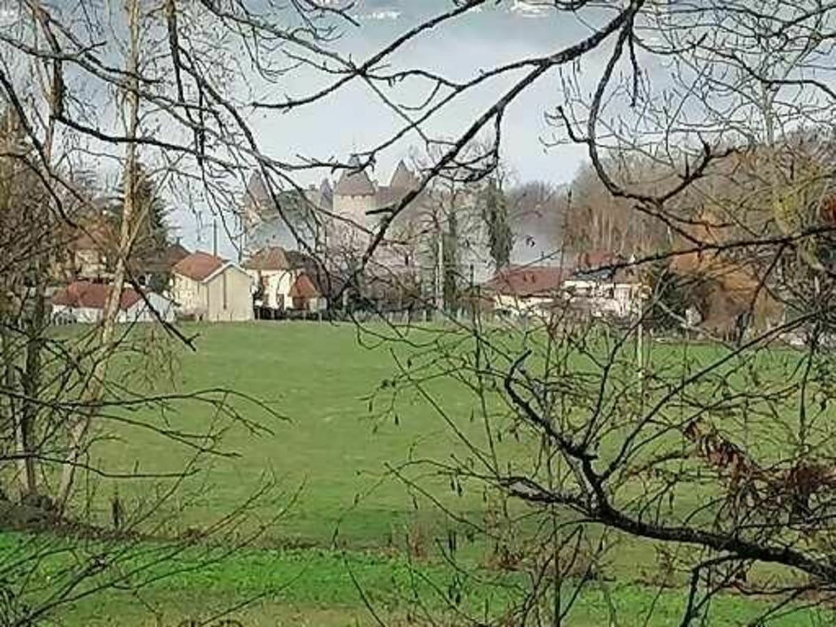 Balade à travers champs jusqu'au Pin - Val-de-Virieu