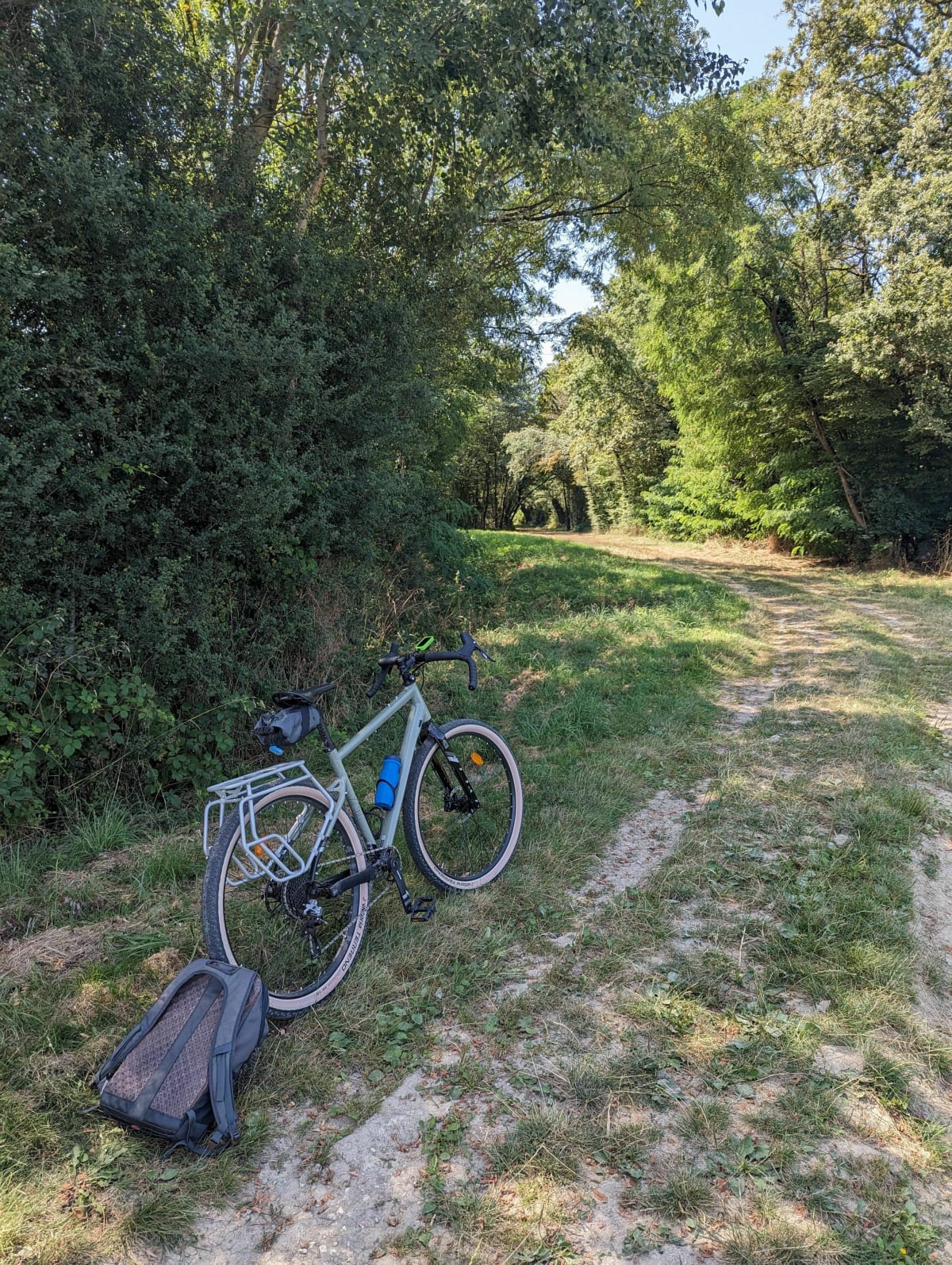 Promenade gravel au départ de Nevoy - Nevoy