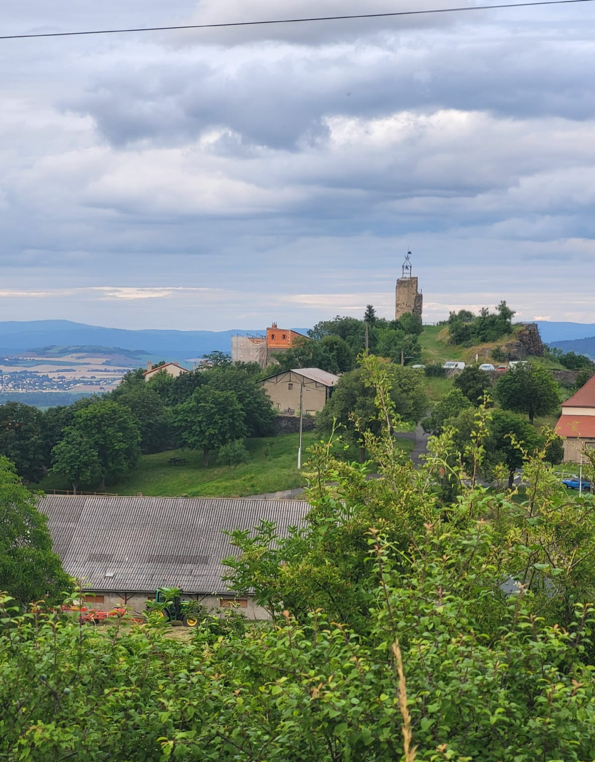 Plateau de la Serré depuis Chanonat - Chanonat