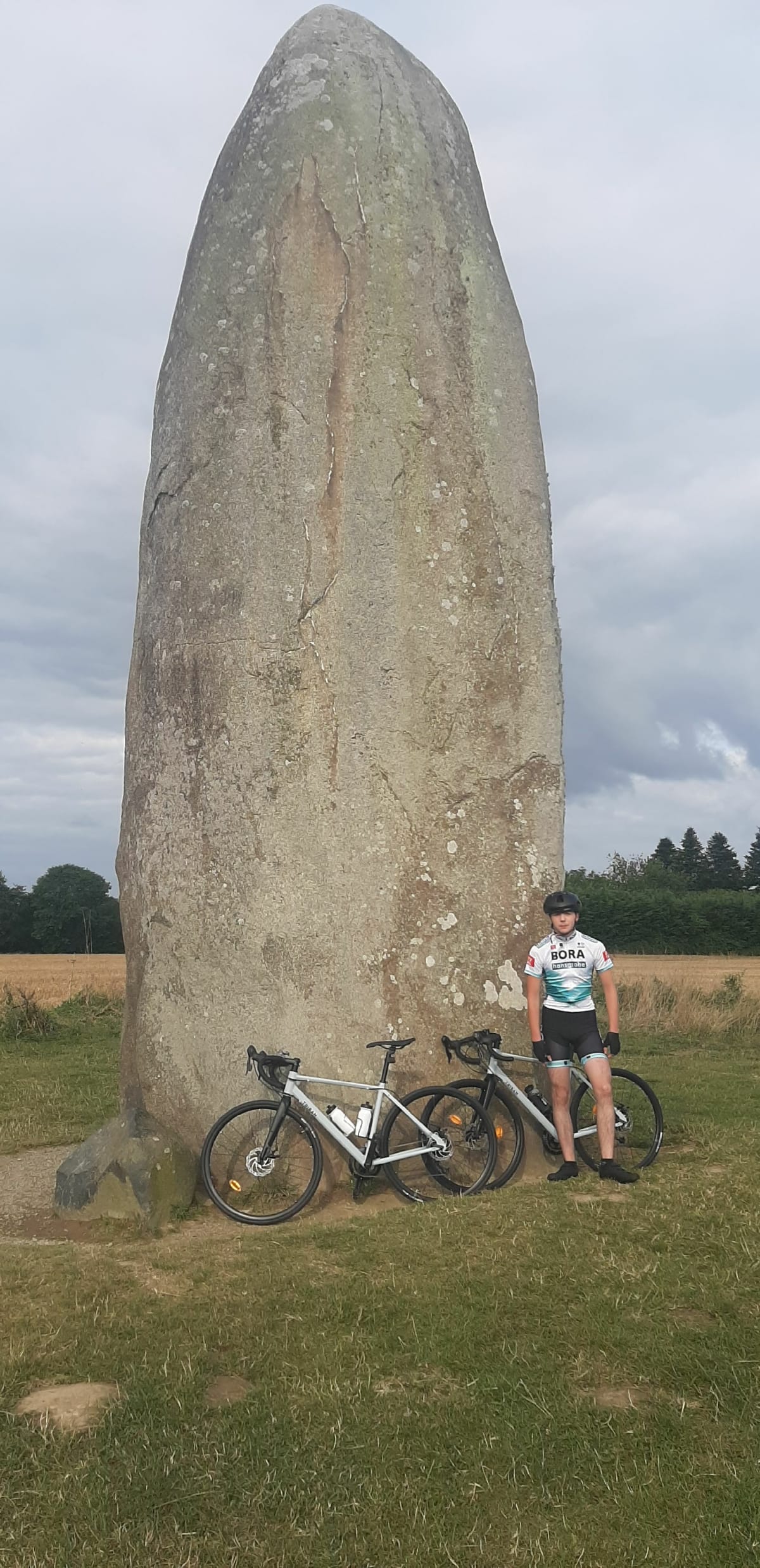 Le menhir du champ dolent - Martial