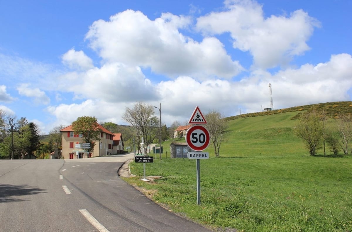 Tour entre Saint-Privat et Mézilhac - Saint-Privat