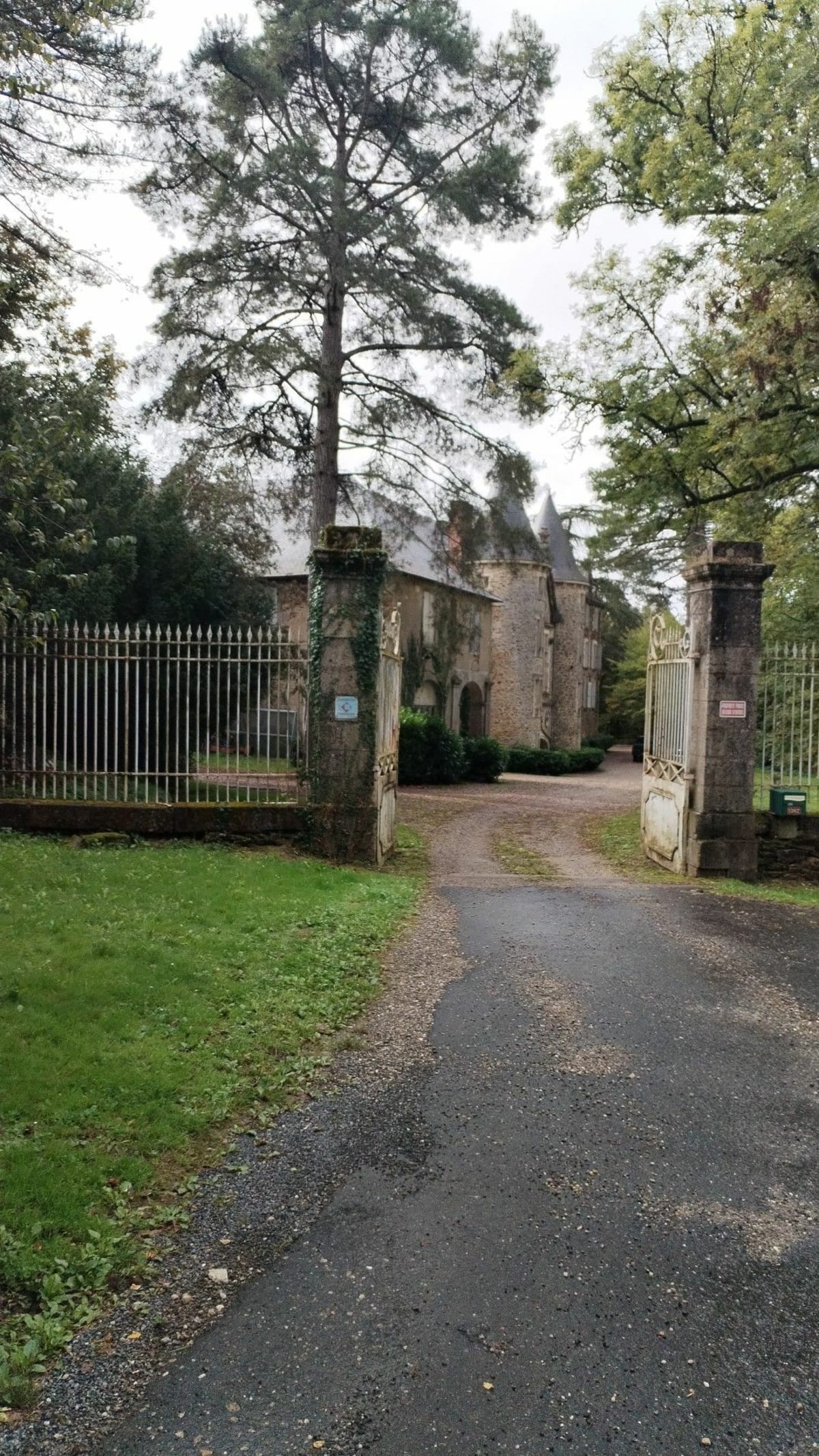 La planque depuis Lacombe - Pradinas