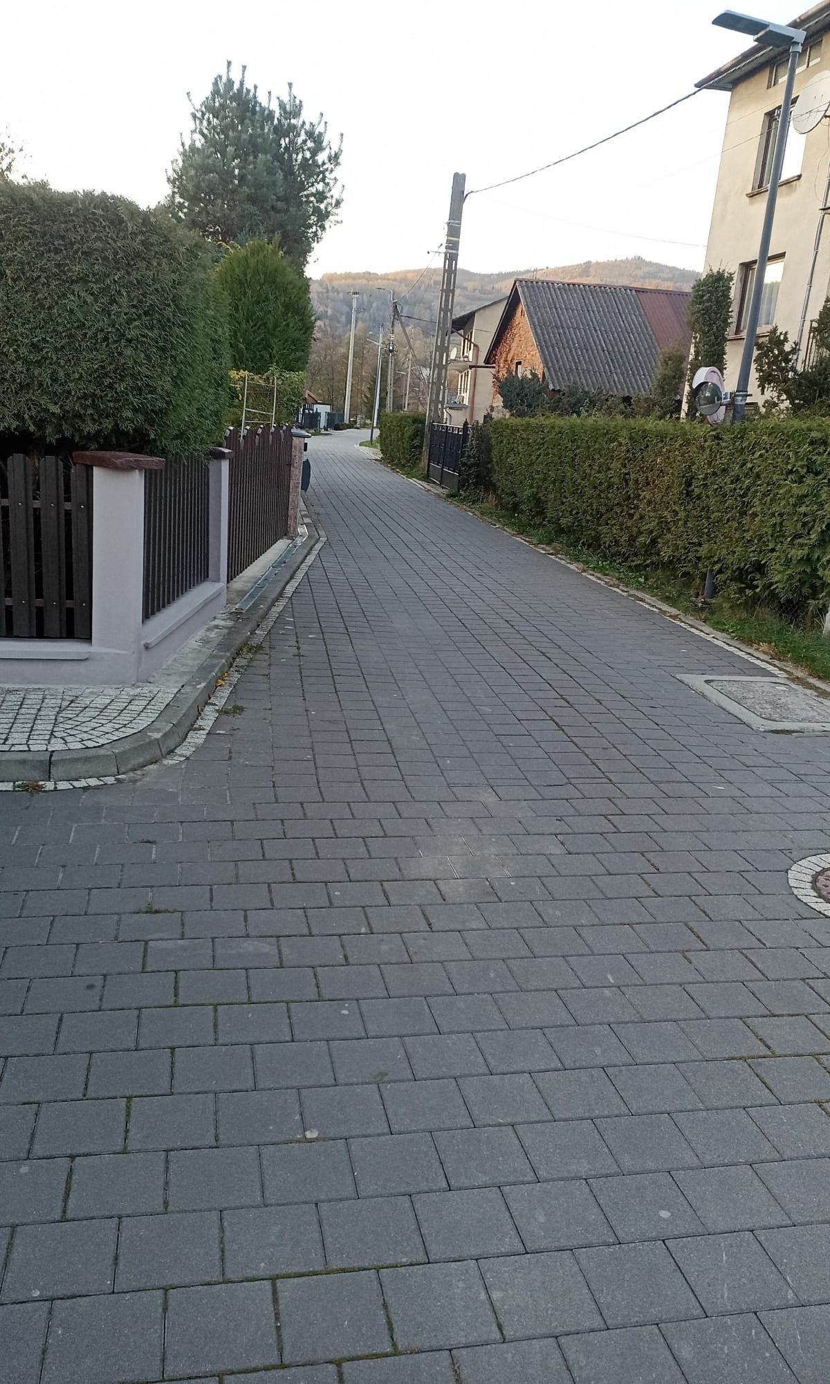 Ścieżka wzdłuż rzeki Soły - Cisiec