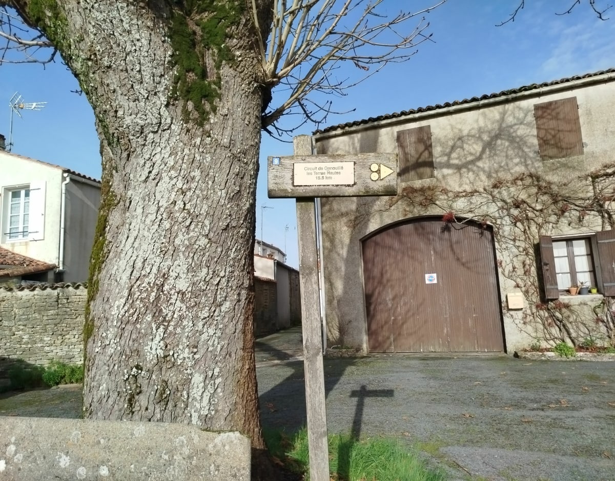 Circuit des terres hautes à Genouillé - Genouillé