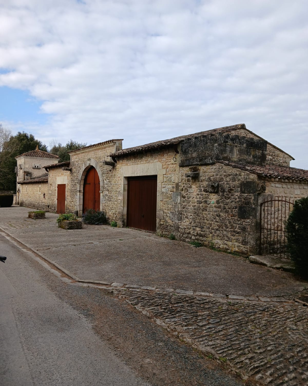 Saintes, Bougniau et retour par les Seugnes - Saintes