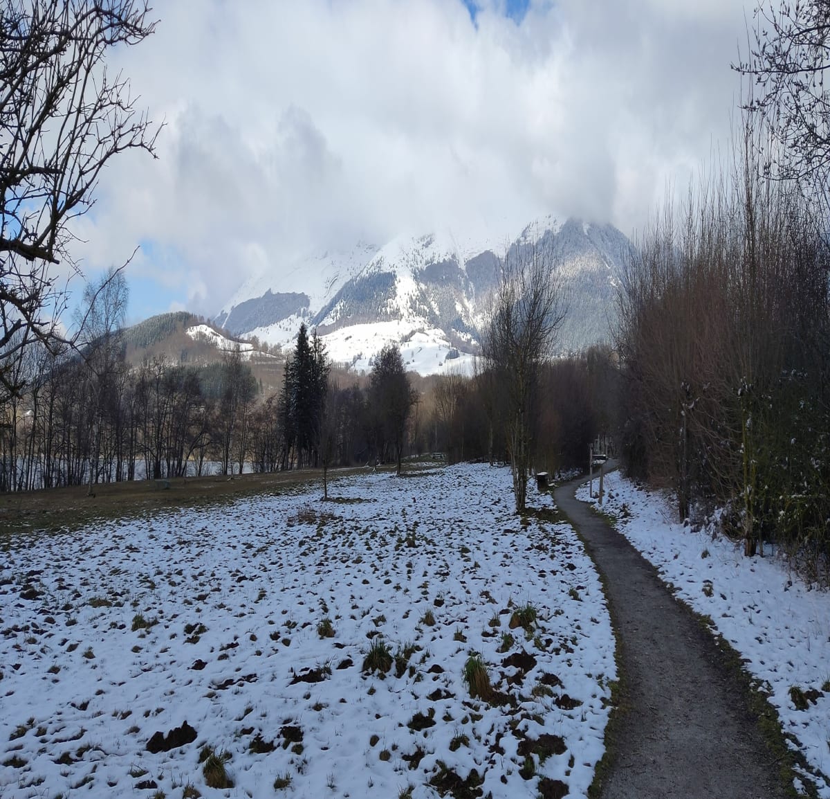 Balade autour du lac de Pierre-Châtel - Pierre-Châtel