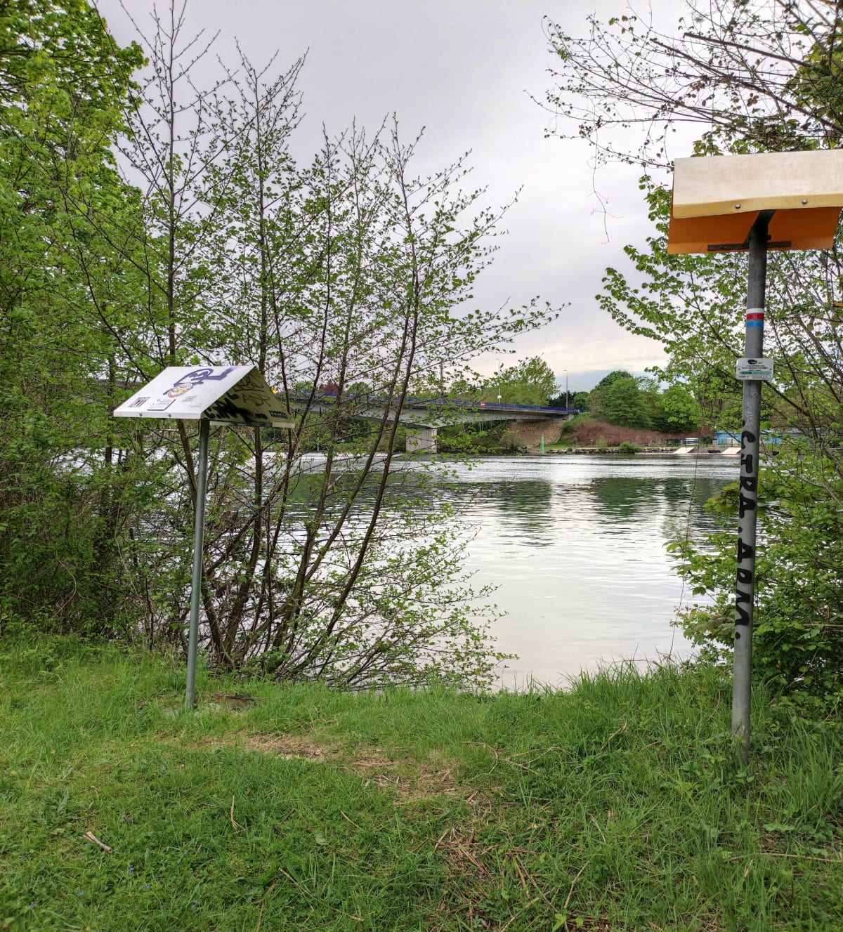 Bord de Seine Ris Evry - Ris-Orangis