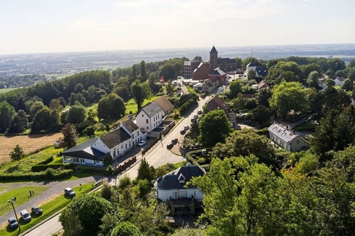 Cysoing à Mont Saint-Aubert - Cysoing