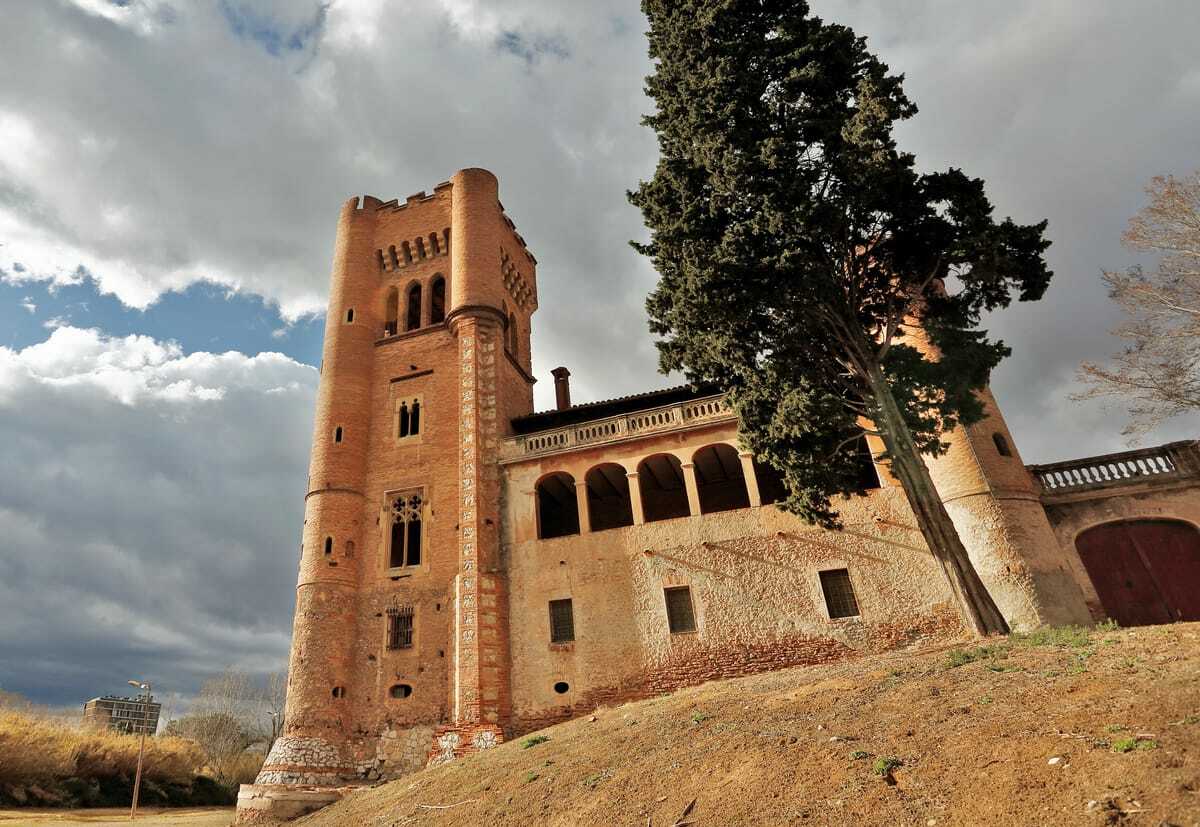 Randonnée urbaine à Sabadell: Lac, sites historiques et attractions locales - Sabadell