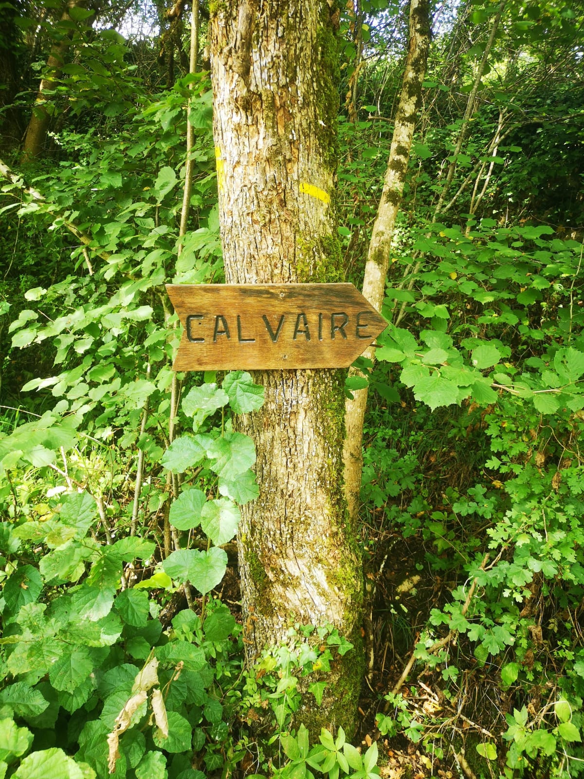 Fons, calvaire et chemin de ronde - Fons