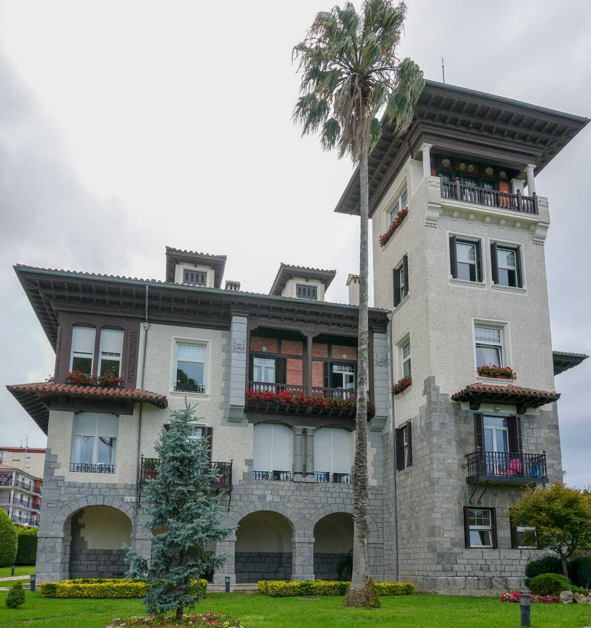 Randonnée à Castro-Urdiales: Découverte Historique au Départ de Brazomar - Castro-Urdiales