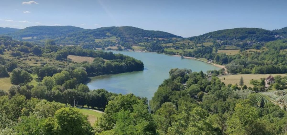 Autour du plan d'eau de Lissac - Lissac-sur-Couze