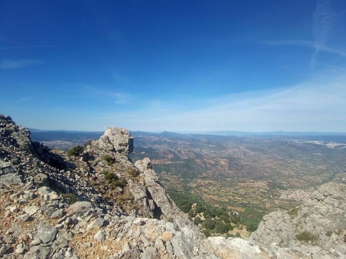 Magnifique randonnée de Maccione à Punta Carabidda