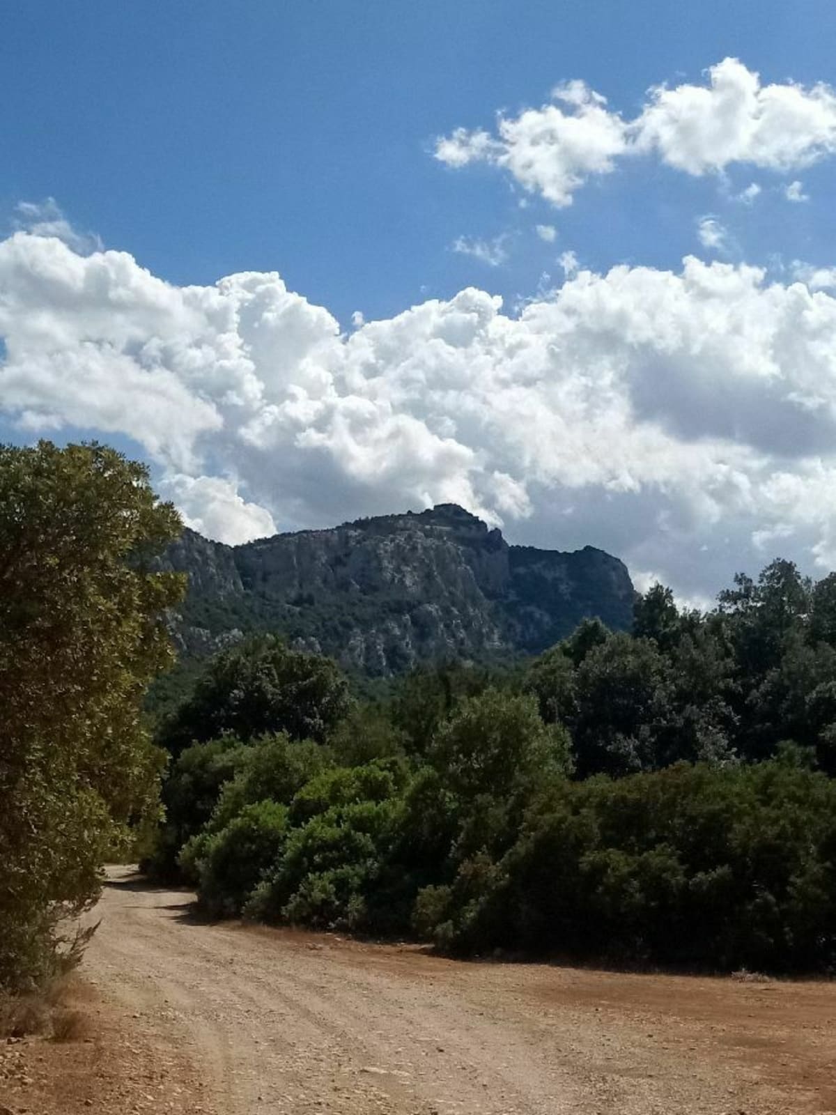 Belle rando avec visite du site nuragique de Tiscali