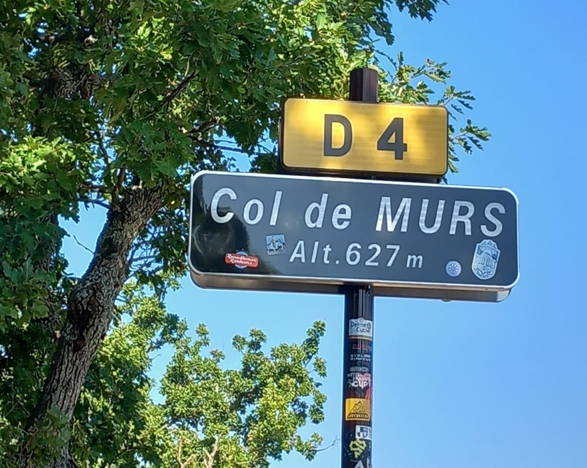 Col de Murs gordes et l'abbaye de Senanque - Caromb