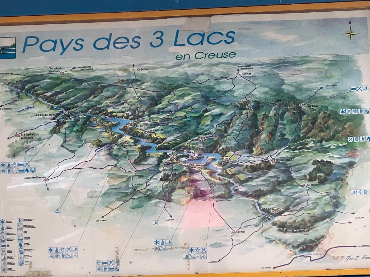 La plage de Le Bourg-d’Hem - Champsanglard