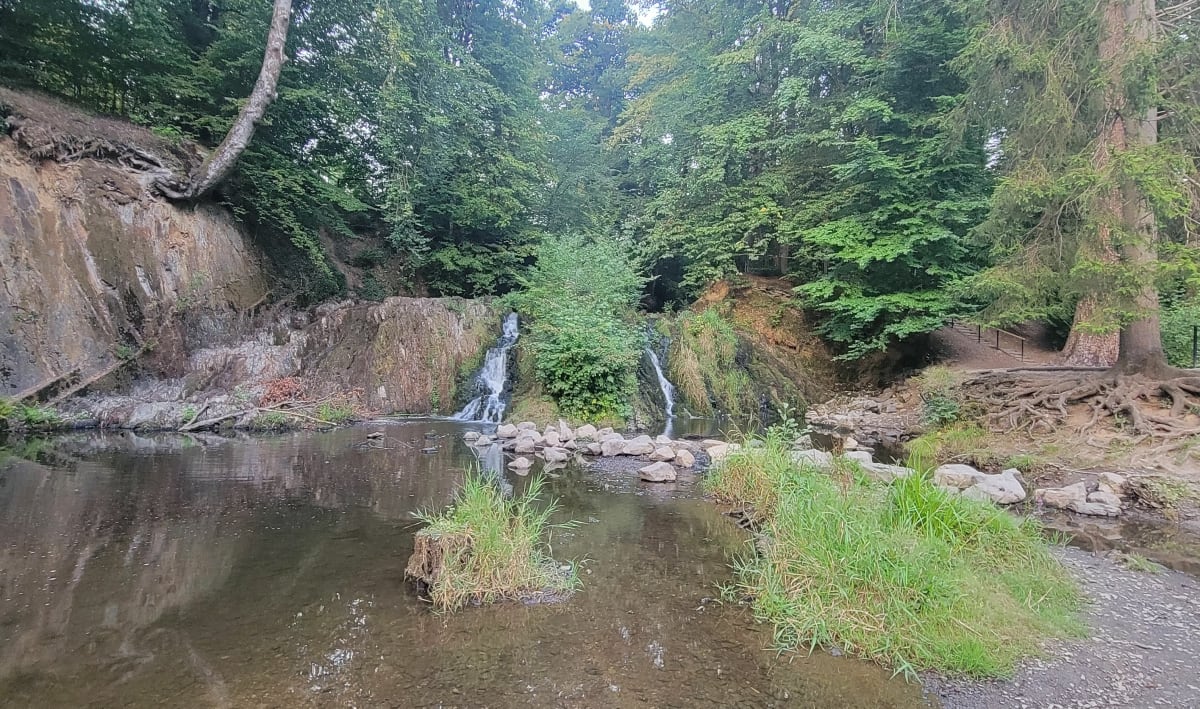 Blangy, tour du lac au départ de Hirson - Hirson